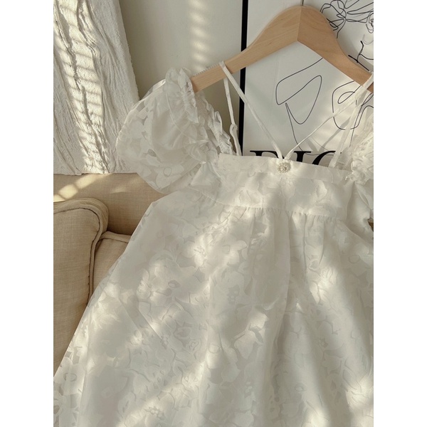 Đầm - váy trễ vai dây cổ đính hạt hoa nổi siêu hot