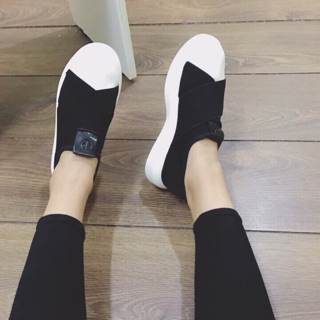 Giày slip on mũi trắng đế trắng 3cm siêu nhẹ