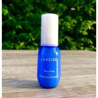 Tinh chất cấp ẩm laneige 10ml