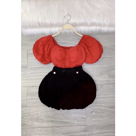 ÁO CROPTOP CỔ VUÔNG TAY PHỒNG
