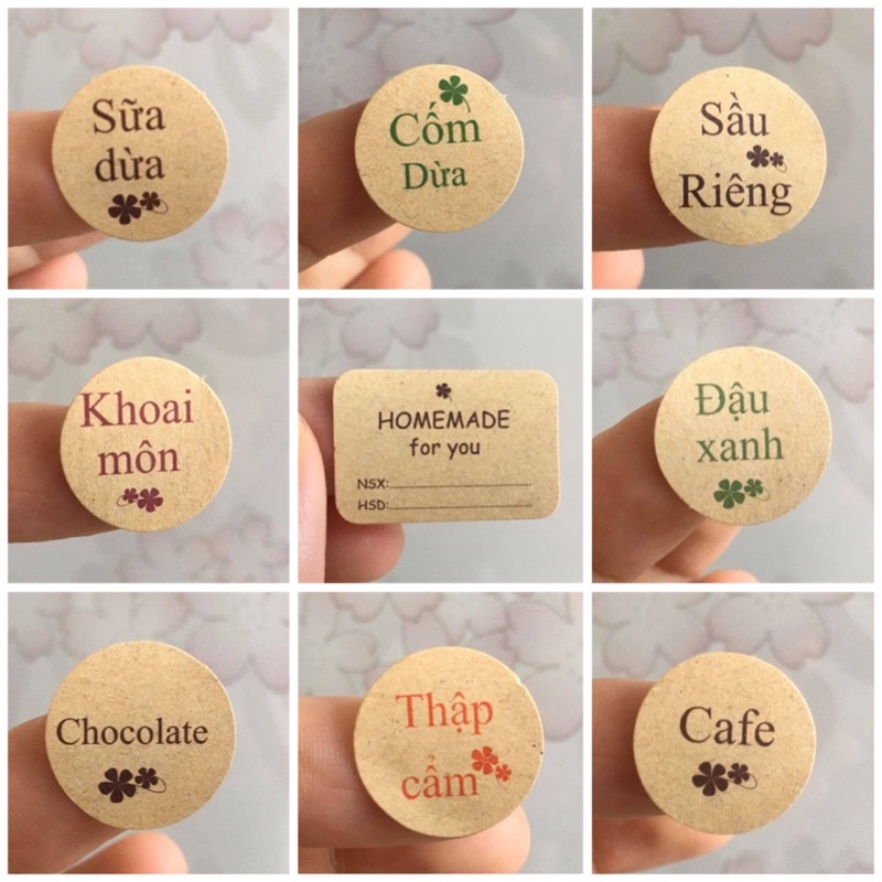 Tem dán nhân bánh trung thu tròn Kraft 2cm (48c/tờ)