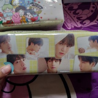 Hộp bút BTS , BT21