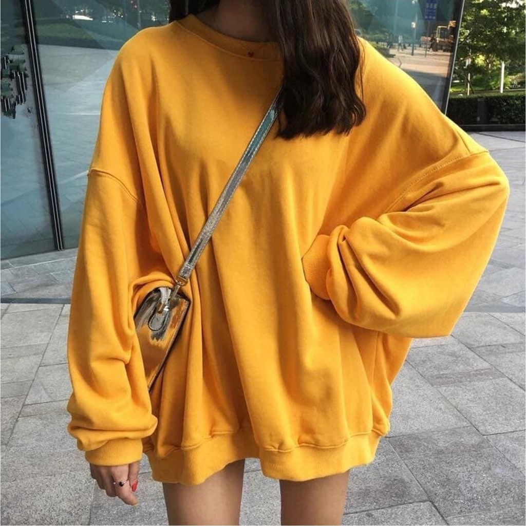 Áo Sweater Form Rộng Unisex; thời trang cho cả Nam/Nữ, cho các cặp đôi mùa đông.