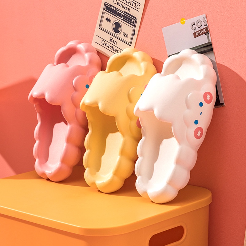 Dép EVA Đế Mềm Dày Dặn Chống Thấm Nước Hình Đám Mây Dễ Thương Phong Cách Hàn Quốc Cho Nữ