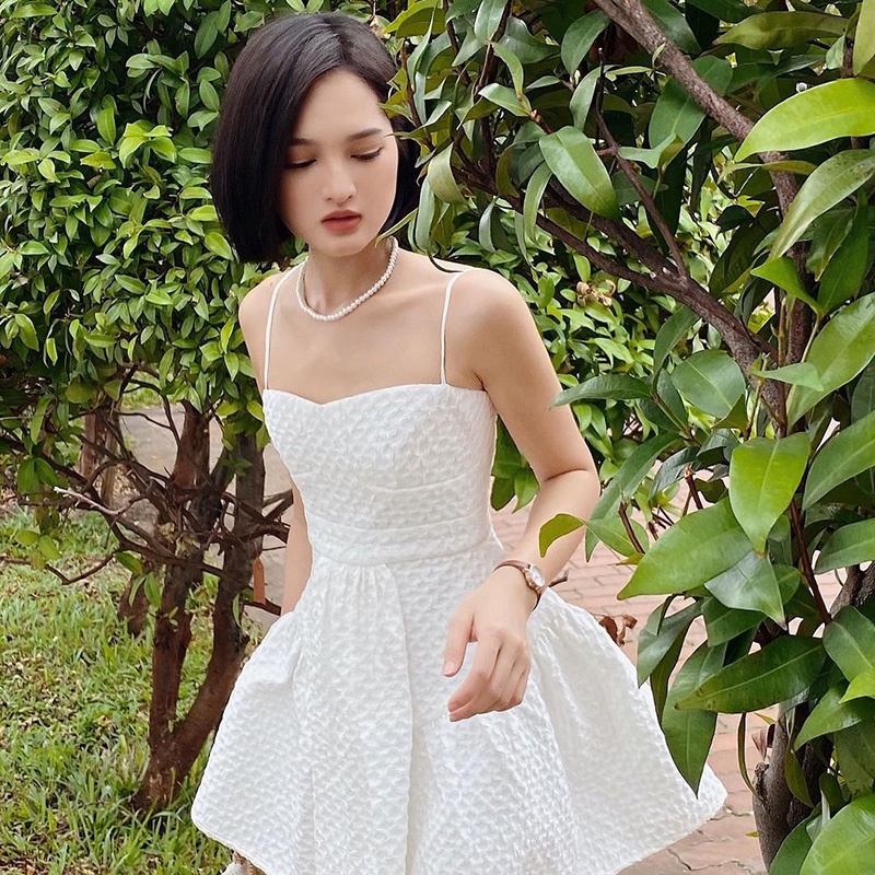 Đầm hai dây dáng xòe midi Emilyshop