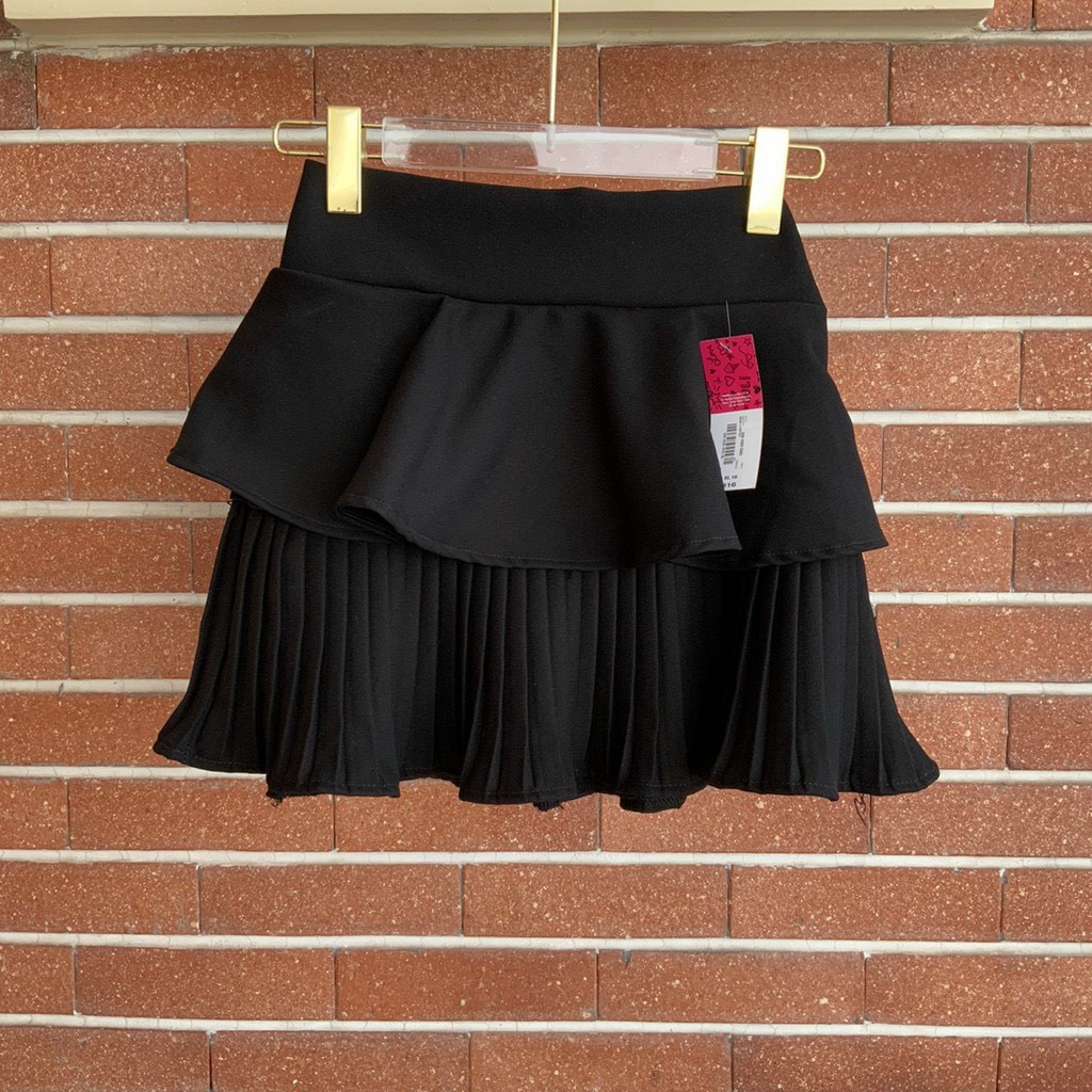 chân váy dập ly dưới chất tuyết mưa mềm ảnh thật xinh xắn