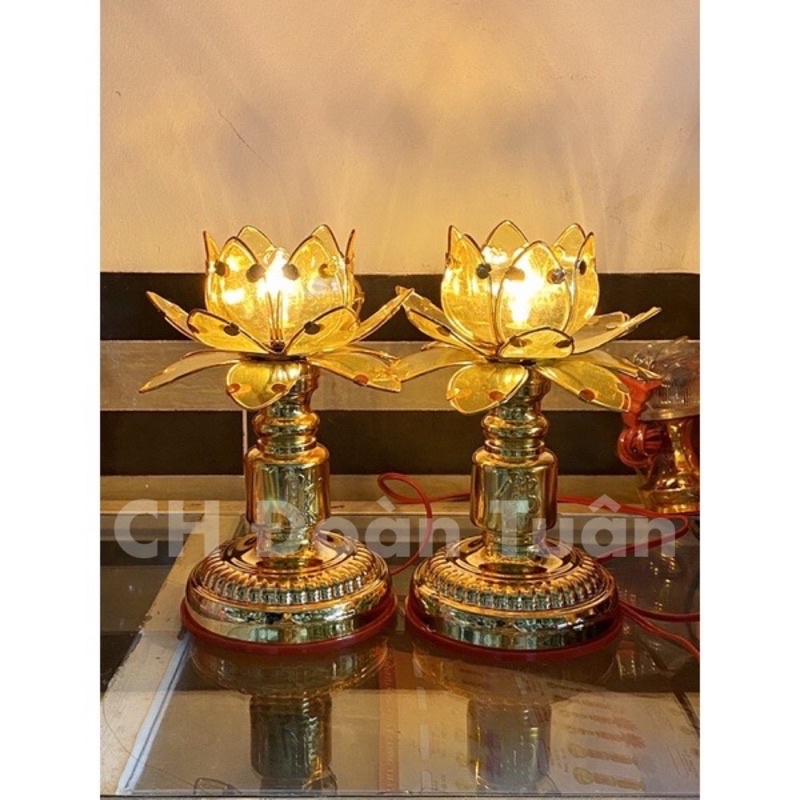 ĐÈN THỜ HOA SEN VÀNG