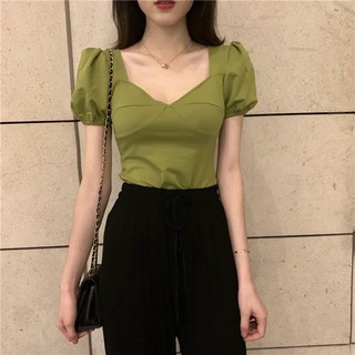 Áo thun nữ tay ngắn cổ chữ v