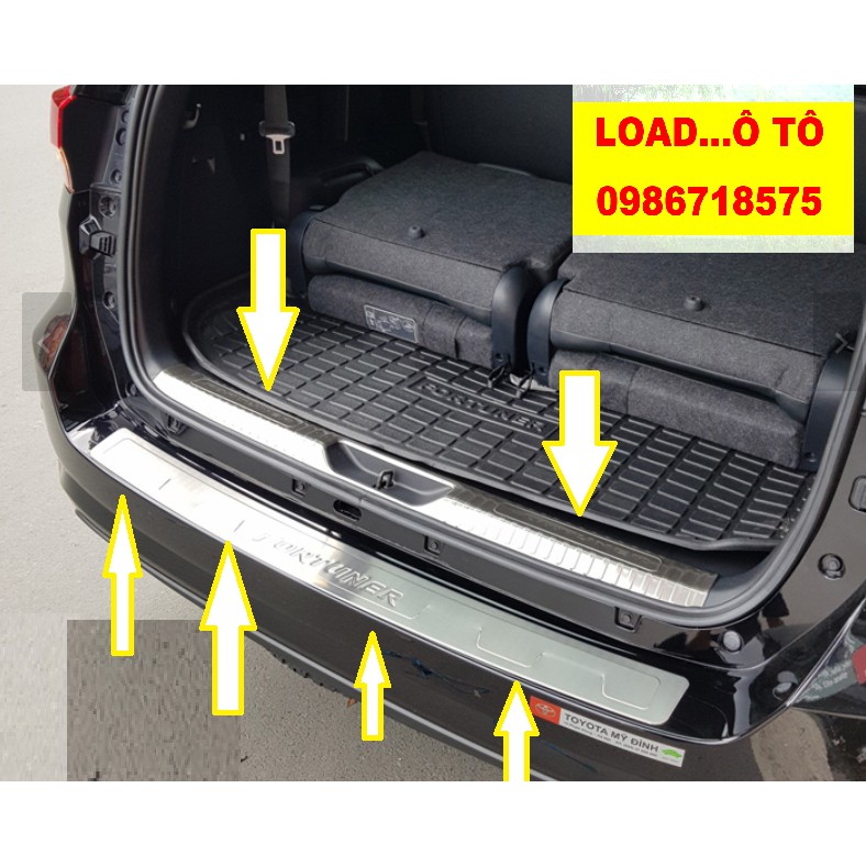 Chống Trầy Cốp Trong và Ngoài Fortuner 2017-2019,2020 Chất Liệu Inox