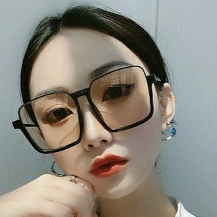 Kính Mát Mắt Vuông Viền Nửa Thời Trang