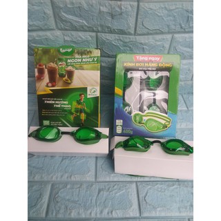 Hộp 2 kính bơi quà từ Milo