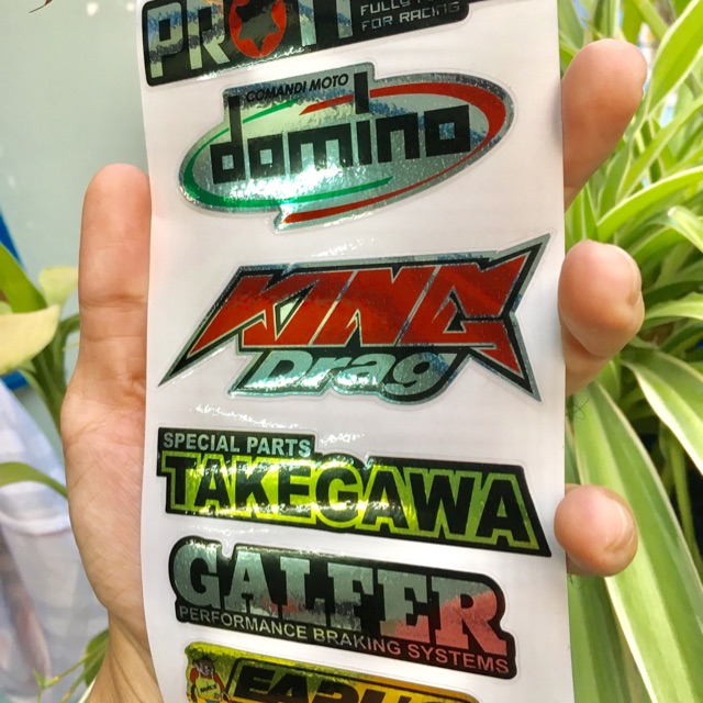 Tem logo si crom kingdrag Proti domino