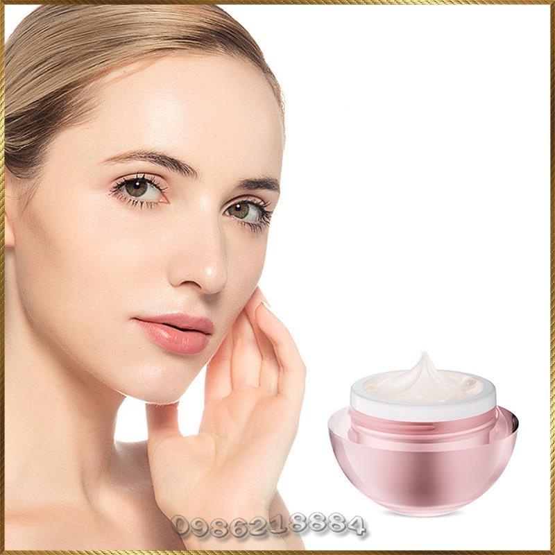 Kem dưỡng ẩm làm sáng đều màu da Senana Palace Royal Sheet Metal Repair S4157