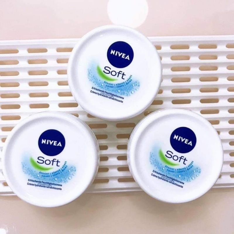 Kem dưỡng ẩm Nivea Soft 375ml