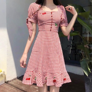 Váy kẻ caro
