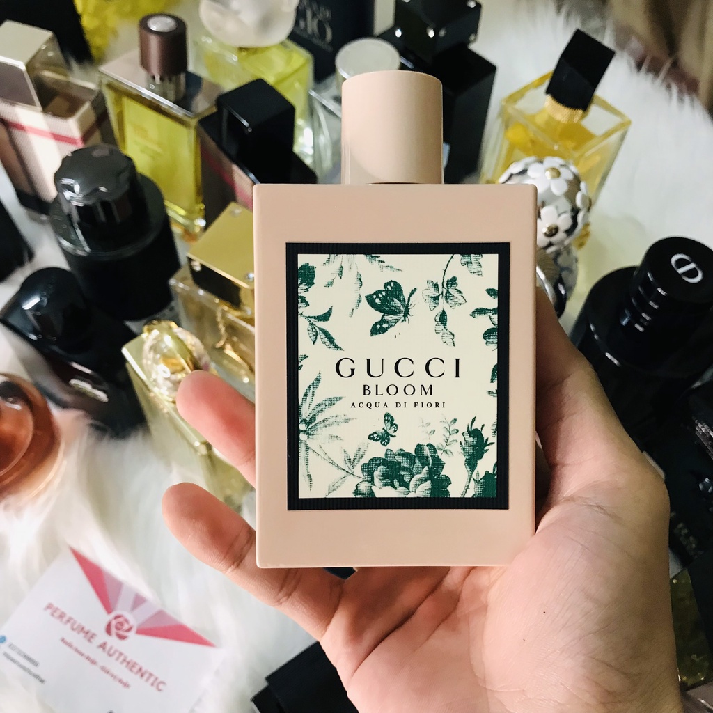 Mẫu thử nước hoa nữ chính hãng các loại Versace, DG, Burberry....dung tích 1,2ml - 1,5ml | BigBuy360 - bigbuy360.vn