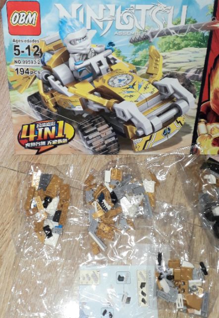 Lắp ráp 1 hộp LegoNinjutsu 99593 Siêu xe hoặc máy bay có 200 chi tiết bằng nhựa ABS rất đẹp