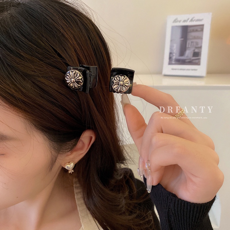 Kẹp Tóc Mini Hình Cá Mập Phong Cách Punk Thời Trang Hàn Quốc Cho Nữ