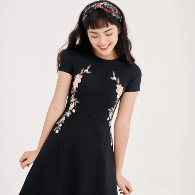 Váy Adore dress