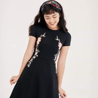 Váy Adore dress