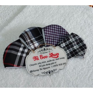 Khẩu trang vải kẻ ka rô
