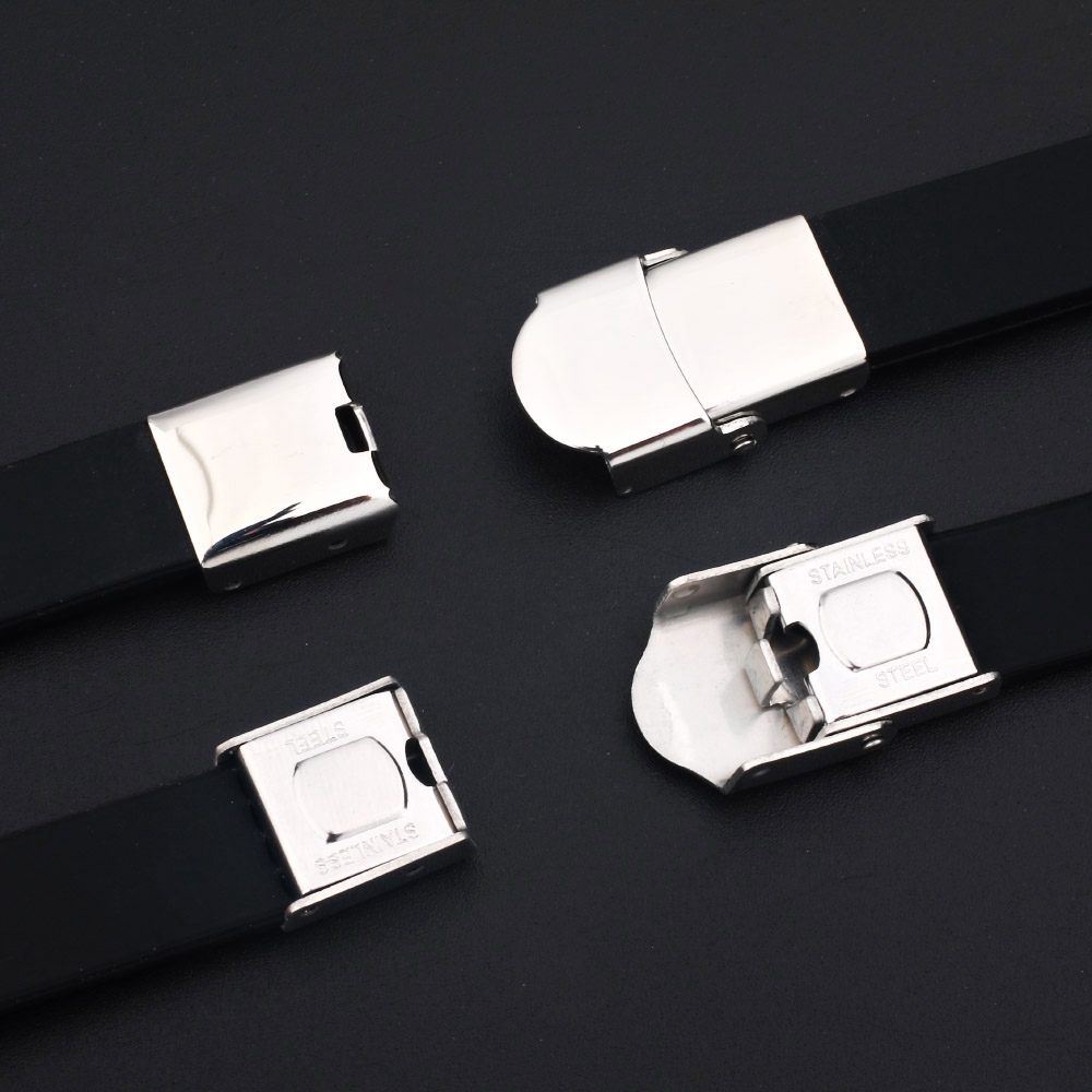 Vòng Tay Cao Su Phối Thép Không Gỉ Thời Trang 2021