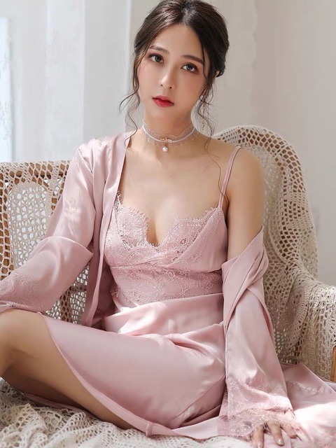 Váy Ngủ Kèm Áo Choàng Lụa Satin Sexy Đẹp Gợi Cảm MIA BRA M28