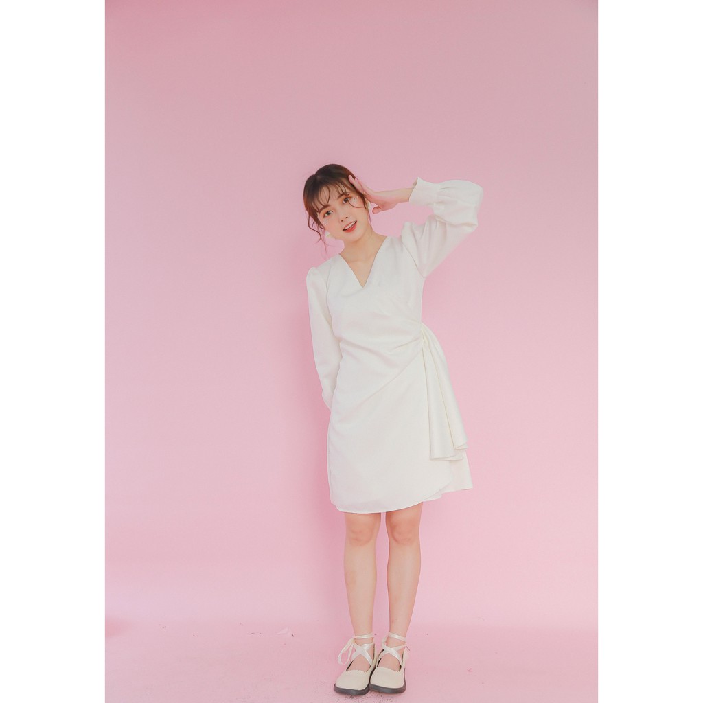 VÁY ĐẦM ĐI CHƠI/ĐI TIỆC - AMELIE DRESS - VÁY DÀI TAY CỔ V | BigBuy360 - bigbuy360.vn