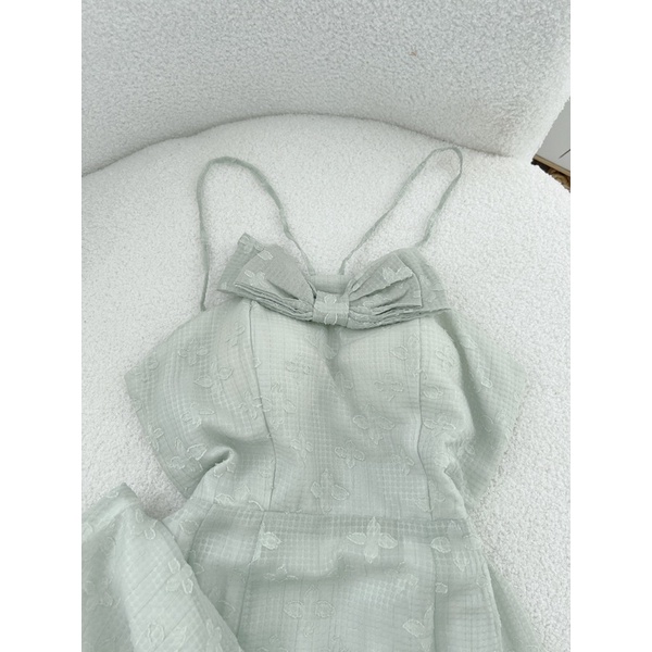 ĐẦM HOA NỔI XANH MINT NƠ NGỰC CHÉO DÂY