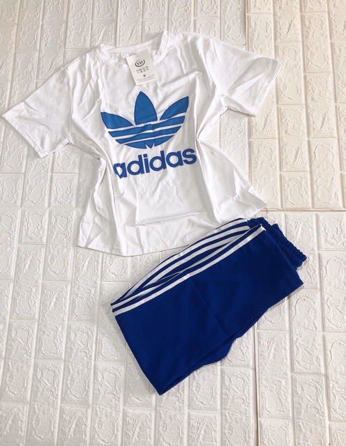 bộ thể thao in chữ d.a áo cộc quần dài phối sọc | BigBuy360 - bigbuy360.vn