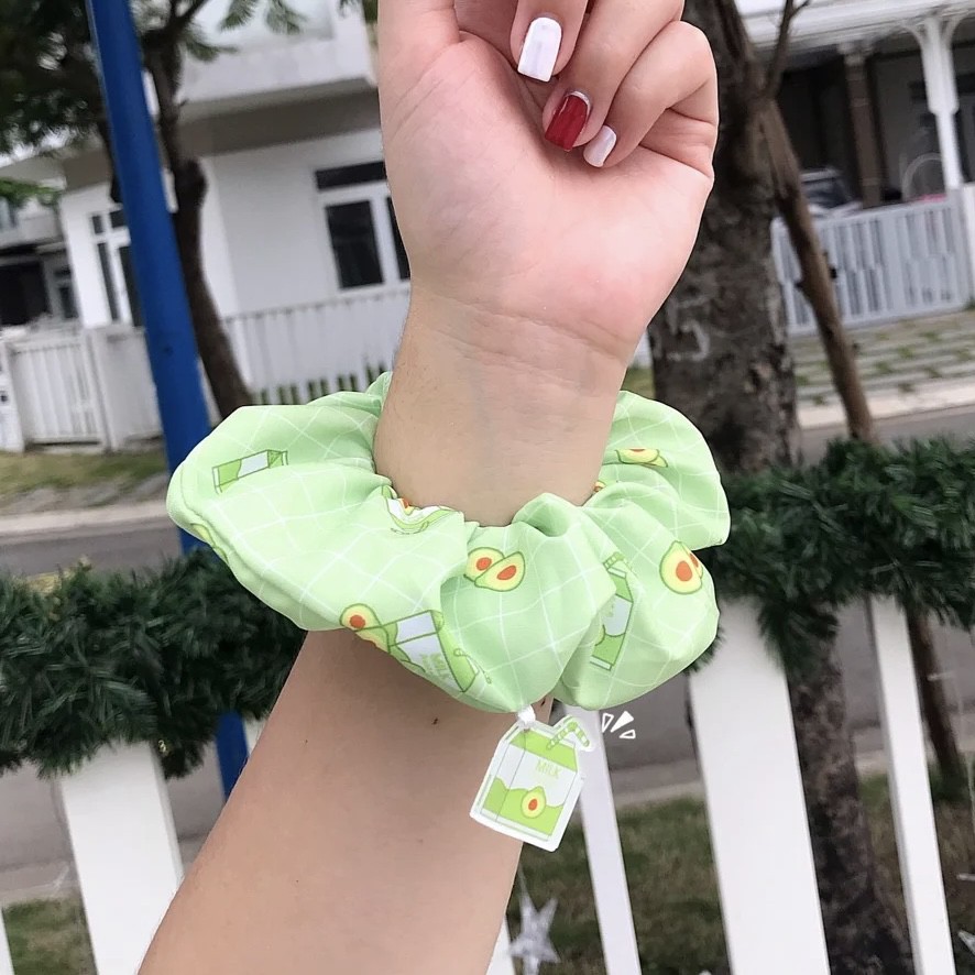 Cột tóc vải Scrunchies charm milk