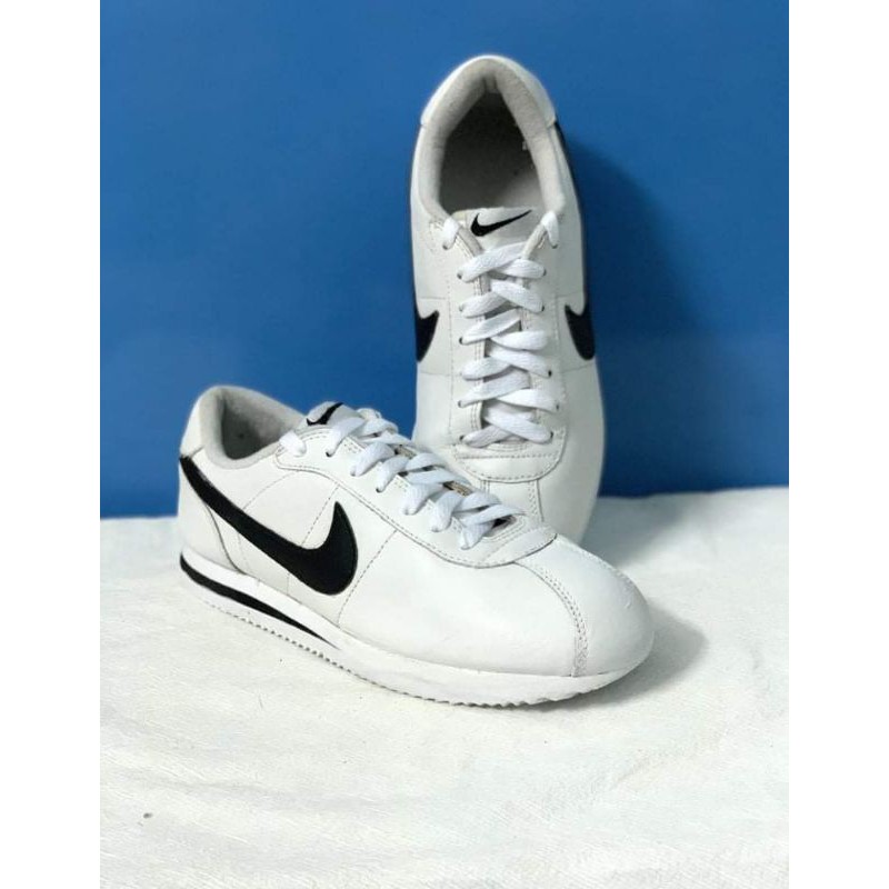 pass giày nike cortez size 38.5 (24cm) bao real ạ!