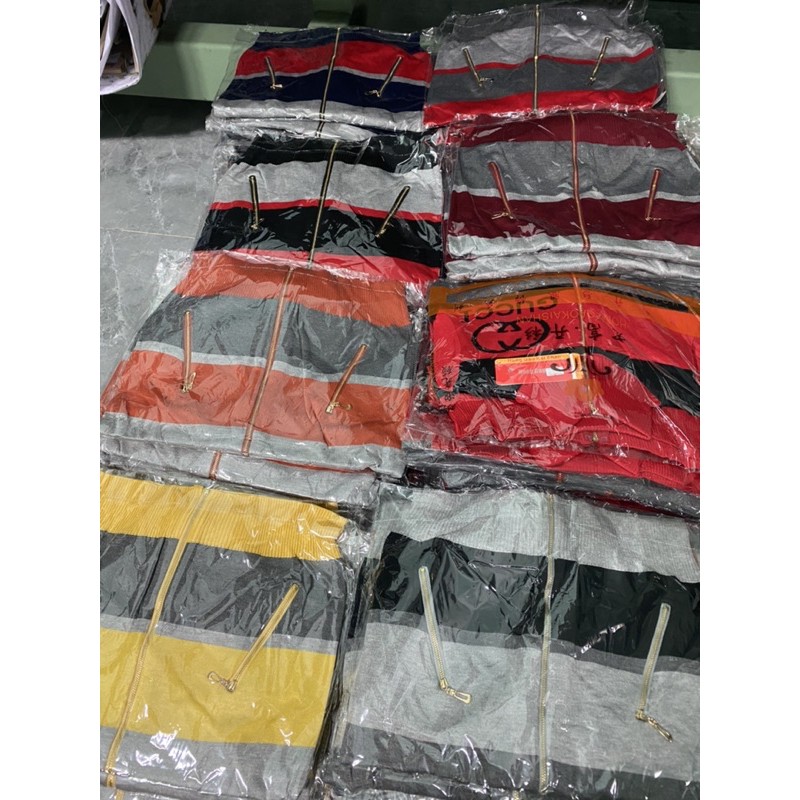 Áo khoác len sọc dây kéo túi