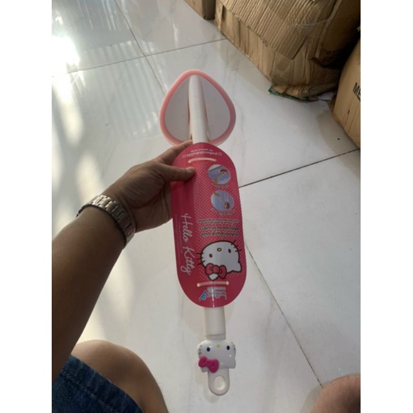 Chà sàn kity có tây cầm ,