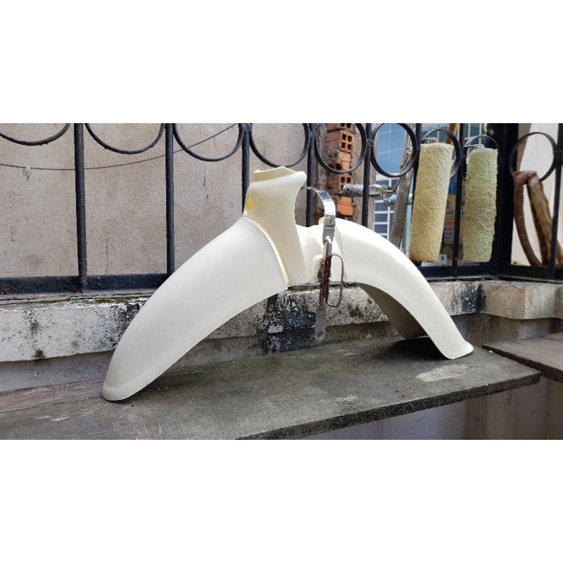 BỘ DÈ TRƯỚC CUB ÉN LÙN