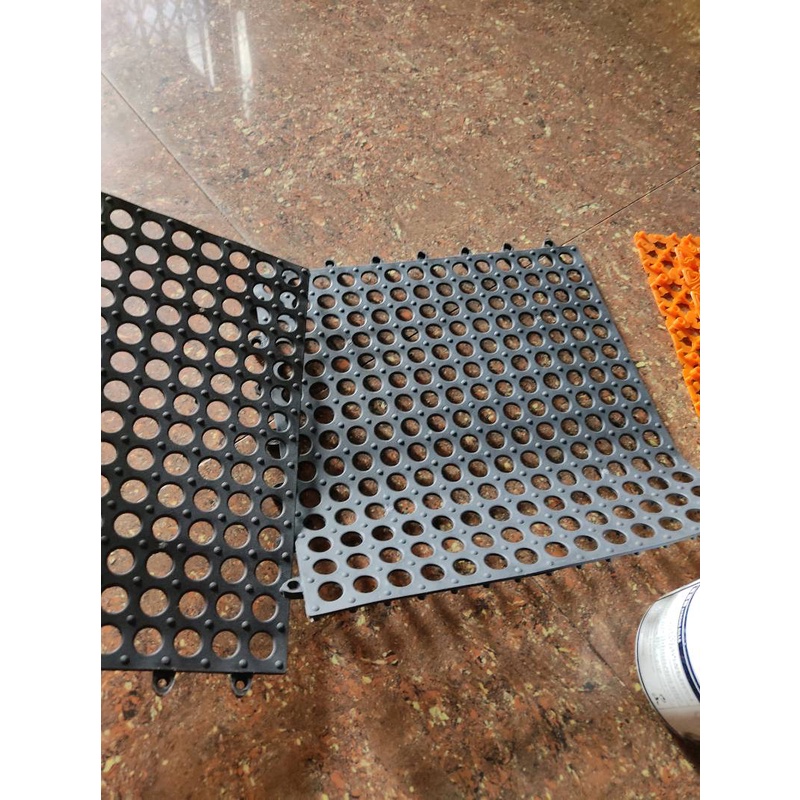 lót sàn nhựa cho chó mèo loại 1 size 20x30cn dày 0.2cm sỉ SLL giao màu ngẫu nhiên