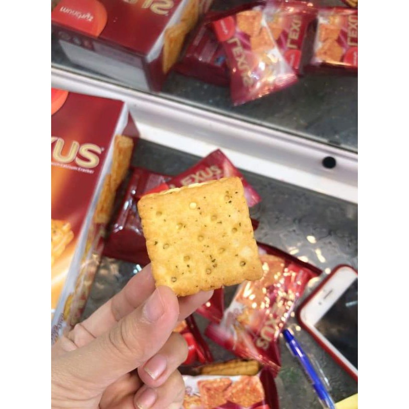 BÁNH BƠ TỎI LEXUS