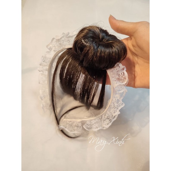 Cài tóc ren trắng kèm búi tóc cho bé