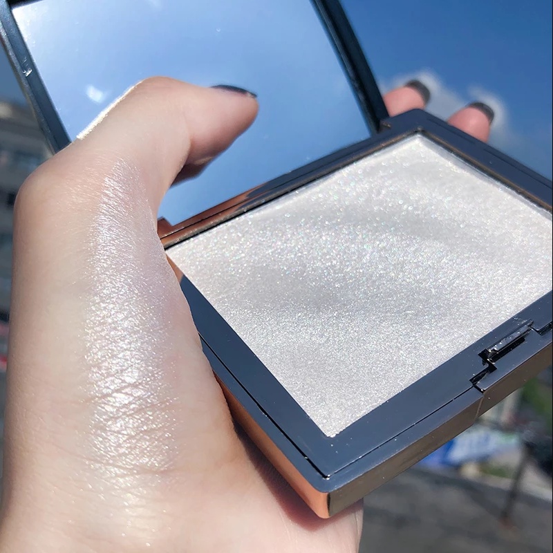 Bảng phấn bắt sáng/ tạo khối Hojo 3 màu tông nhũ trang điểm cho nữ