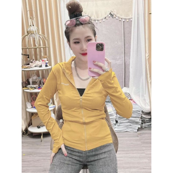 [Size S M L]. Có 2 Túi Ngoài Dây Kéo. Áo Khoác Thể Thao Nữ Ôm Body Họa Tiết Đơn Giản Mẫu [ON21]
