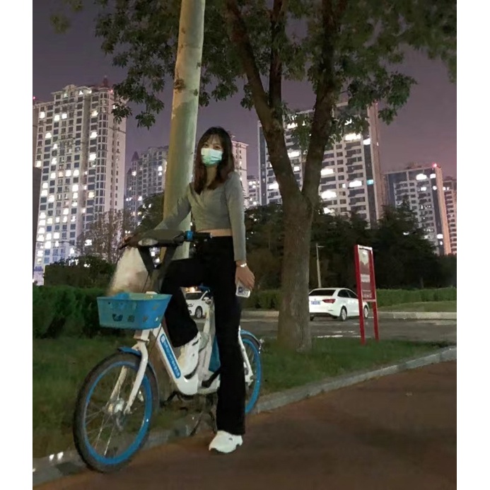 Quần jeans thô co giãn màu đen ống loe siêu hack dáng ôm body Korea Style