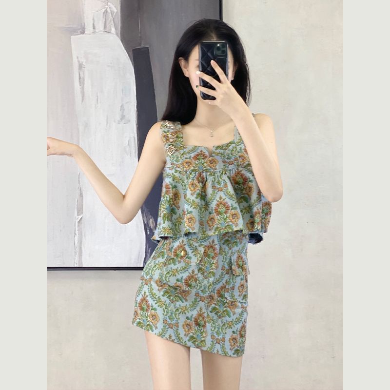 Set áo hai dây + chân váy sọc caro thời trang nữ