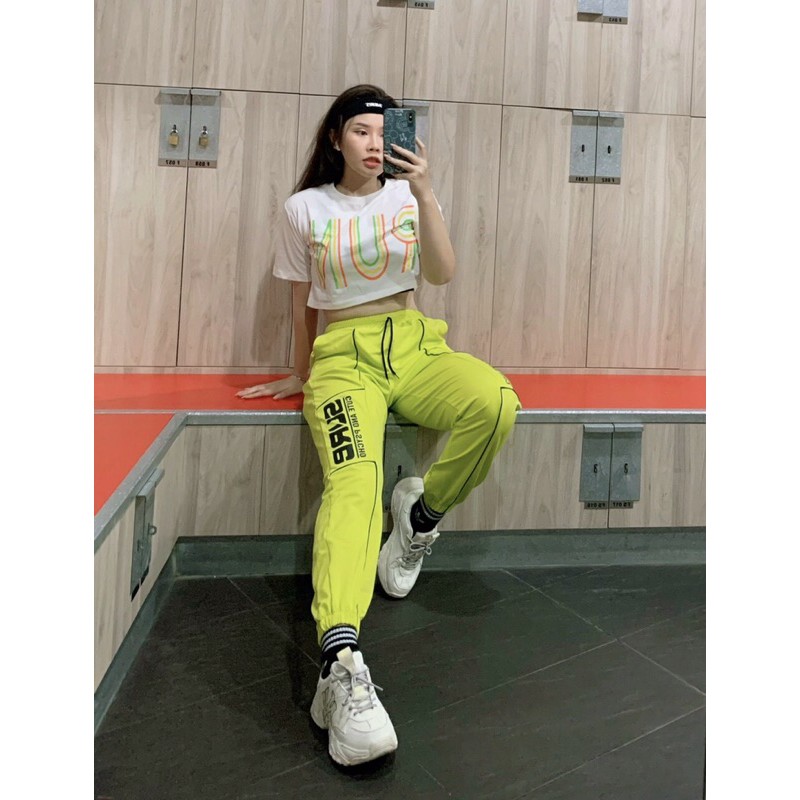 Đồ tập Gym, Zumba 💖𝙎𝙄𝙀̂𝙐 𝙃𝙊́𝙏💖 Áo Croptop RUN & Quần Joger SURE Chất Nỉ Cottong giành cho tập gym, zumba, Aerobic, Yoga