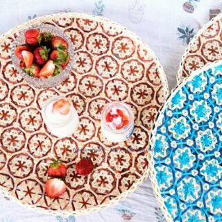 Mẹt tre đan hoa văn size 25cm