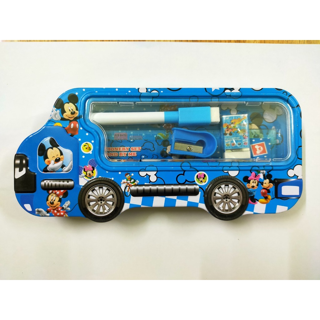 Hộp bút sắt hình ô tô 2 ngăn in hình Doreamon,siêu nhân,người nhện xe hơi,elsa,công chúa,chuột mickey