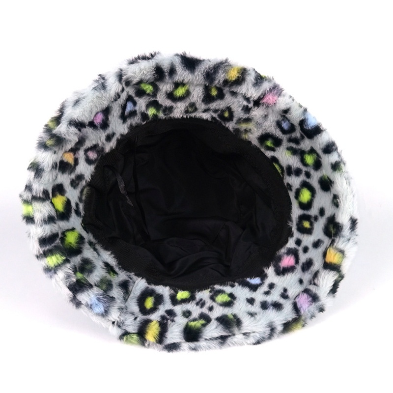 Nón Bucket Giữ Ấm in Họa Tiết Da Báo Màu Tương Phản