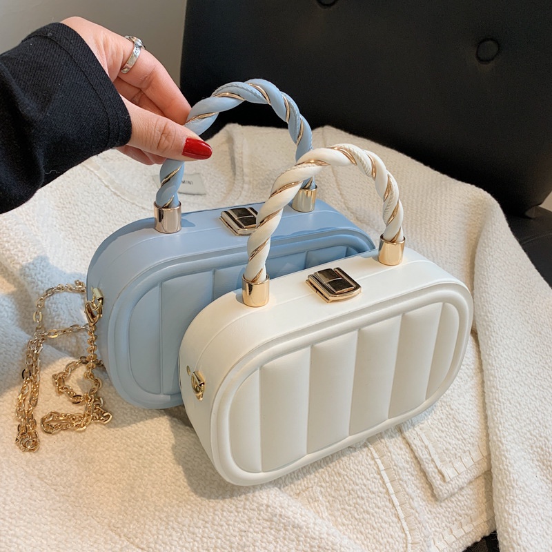 Túi Đeo Chéo Hình Vuông Cỡ Nhỏ Phối Dây Xích Thời Trang Cho Nữ