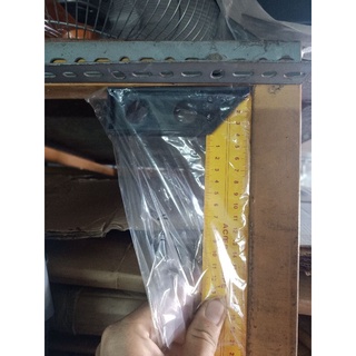 THƯỚC KE GÓC NHỰA 3T (300MM)