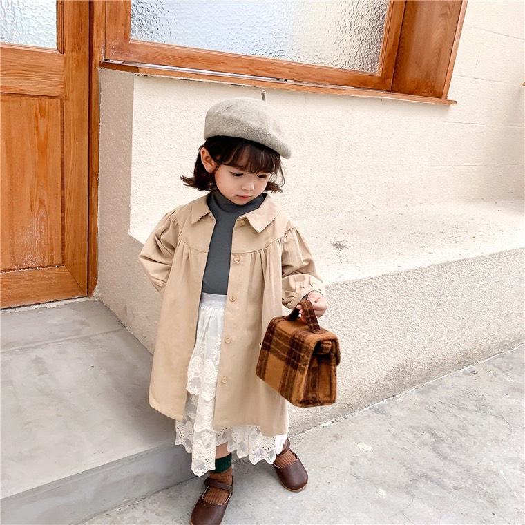 Áo khoác cổ búp bê dáng rộng phối một hàng nút phong cách Hàn Quốc đáng yêu cho bé gái