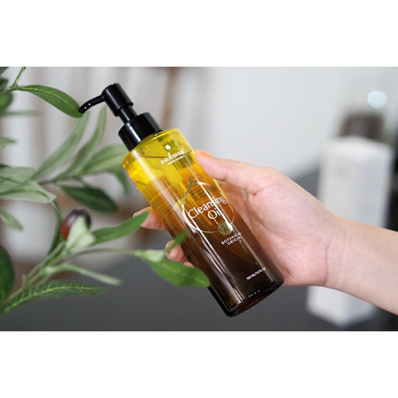 DẦU TẨY TRANG SAKURA CLEANSING OIL 150ML